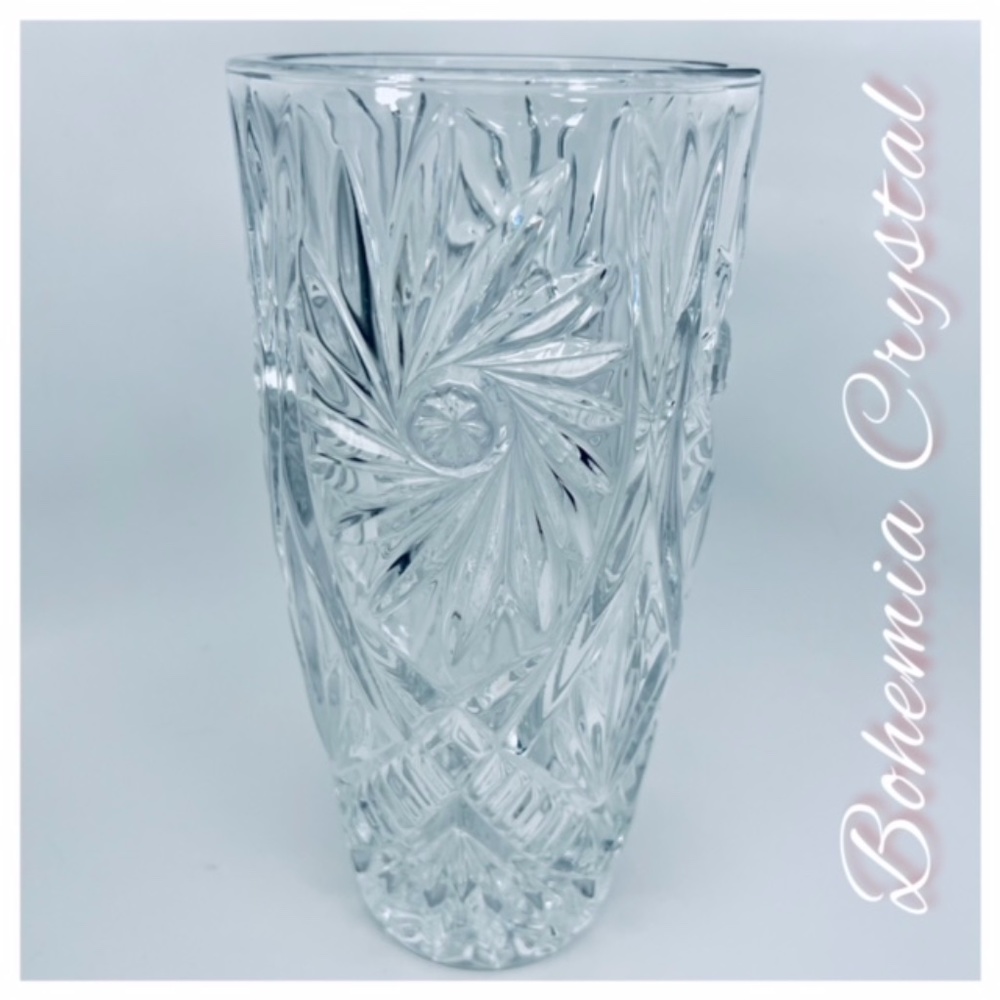 CZECH BOHEMIA CRYSTAL GLASS VASE